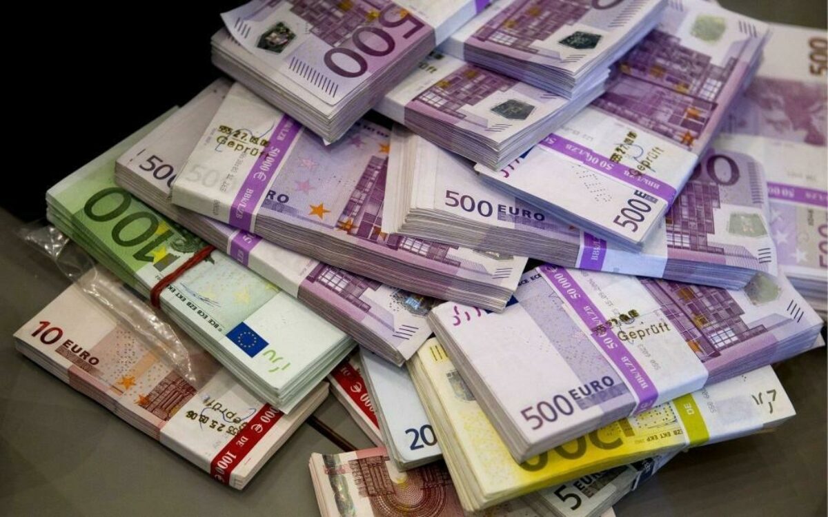 161460884216125209011612366090money 891747 1920 161460884216125209011612366090money 891747 1920